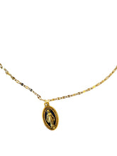 Load image into Gallery viewer, Medallion to Heaven