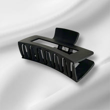 Load image into Gallery viewer, Noir Grip Hair Clamp