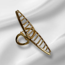 Load image into Gallery viewer, Aureline Open-Leaf Hair Clamp