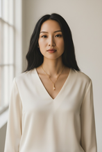 Load image into Gallery viewer, Lumiere Necklace