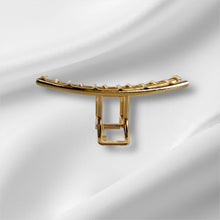 Load image into Gallery viewer, Curve Elegance Hair Clamp