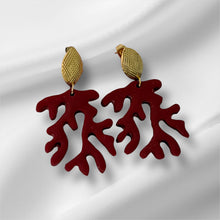 Load image into Gallery viewer, Rooted Red