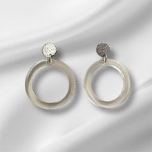 Load image into Gallery viewer, Orbit Glow Earrings