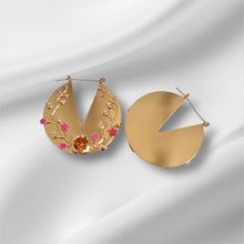 Load image into Gallery viewer, Pink Petal Chic Earrings
