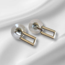 Load image into Gallery viewer, Mini Mila Earrings