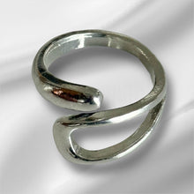 Load image into Gallery viewer, Minimalist Silver Adjustable Ring