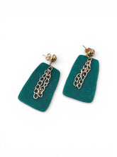 Load image into Gallery viewer, Emerald Chain Drop Earrings