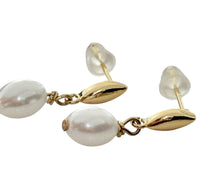 Load image into Gallery viewer, Elise Mini Pearl Drop Earrings