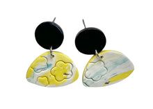 Load image into Gallery viewer, Modern Bloom Earrings