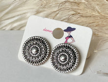 Load image into Gallery viewer, Leilani Stud Earrings