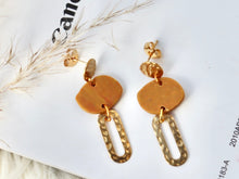 Load image into Gallery viewer, Clio Earrings