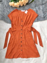 Load image into Gallery viewer, Arlet Linen Dress