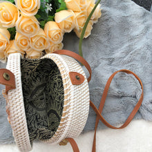 Load image into Gallery viewer, Shells Bali Rattan Bags