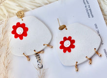 Load image into Gallery viewer, Ariadne Earrings