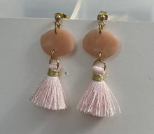 Load image into Gallery viewer, Airen Earrings
