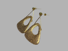 Load image into Gallery viewer, Lillieus Earrings

