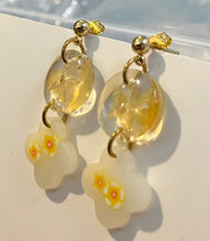 Load image into Gallery viewer, Meli Earrings
