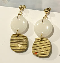 Load image into Gallery viewer, Aires Earrings
