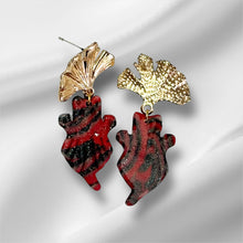 Load image into Gallery viewer, Aurora Gleam Earrings
