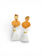 Load image into Gallery viewer, Golden Drift Tassel Earrings
