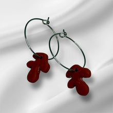 Load image into Gallery viewer, Leaf Me Be Earrings
