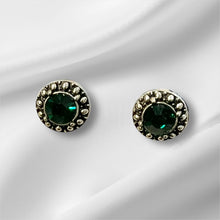 Load image into Gallery viewer, Auerva Earrings
