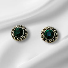 Load image into Gallery viewer, Auerva Earrings
