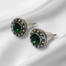 Load image into Gallery viewer, Auerva Earrings
