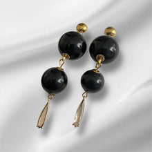 Load image into Gallery viewer, Senya Earrings
