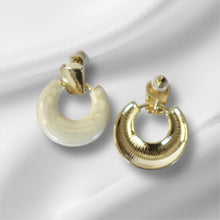 Load image into Gallery viewer, Breanna Earrings
