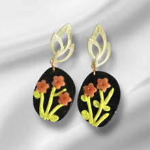 Load image into Gallery viewer, Amelia Earrings
