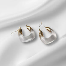 Load image into Gallery viewer, Melody Earrings
