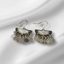 Load image into Gallery viewer, Rosie Drop Earrings
