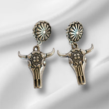 Load image into Gallery viewer, Savannah Earrings
