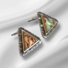 Load image into Gallery viewer, Aubrey Stud Earrings
