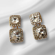 Load image into Gallery viewer, Aubrey Earrings
