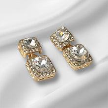 Load image into Gallery viewer, Aubrey Earrings
