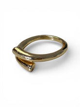 Load image into Gallery viewer, Golden Arc Adjustable Ring
