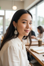 Load image into Gallery viewer, Savannah Earrings
