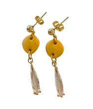 Load image into Gallery viewer, Honey Rain Earrings
