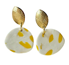 Load image into Gallery viewer, Sunny Side Chic
