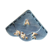 Load image into Gallery viewer, Read Between the Clays
