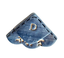 Load image into Gallery viewer, Read Between the Clays
