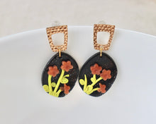 Load image into Gallery viewer, Amelia Earrings
