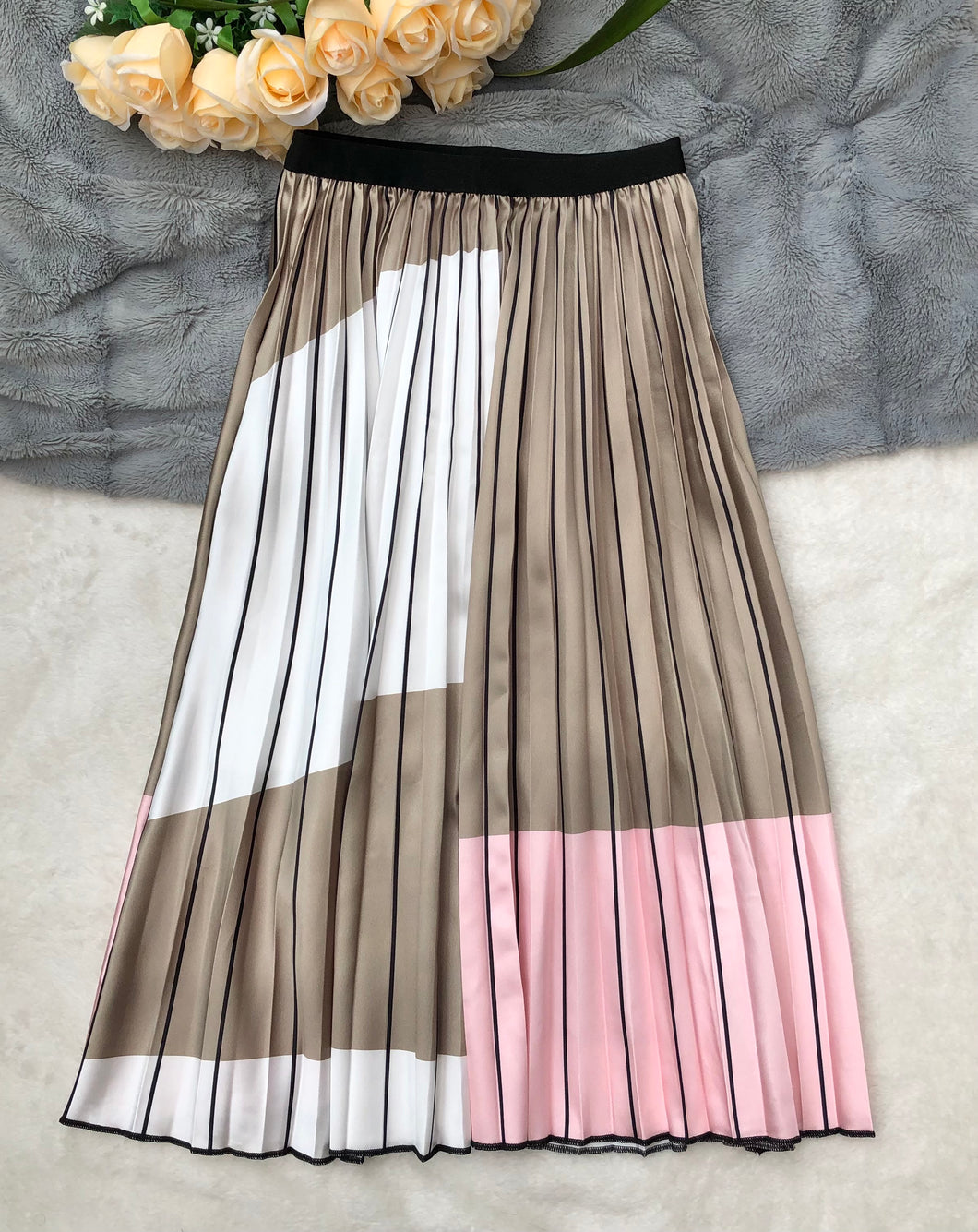 Sol Pleated Skirt