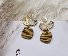 Load image into Gallery viewer, Cynthia Earrings
