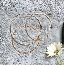 Load image into Gallery viewer, Spiral Bangles Set Bracelet
