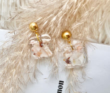 Load image into Gallery viewer, Calliope Earrings
